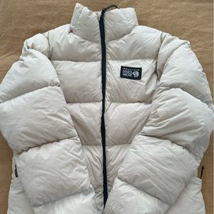 Mountain Hardwear WOMEN'S NEVADAN™ DOWN JACKET